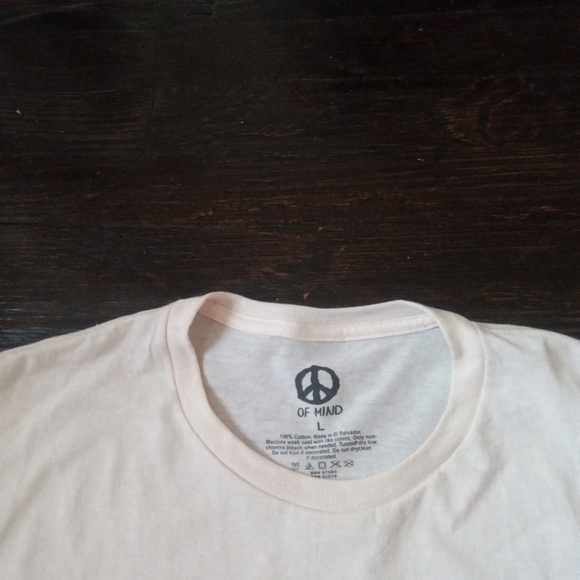 Of Mind Mens Shirt Color Beige Size Large Change Reality We Can Change Our.... - Picture 3 of 6